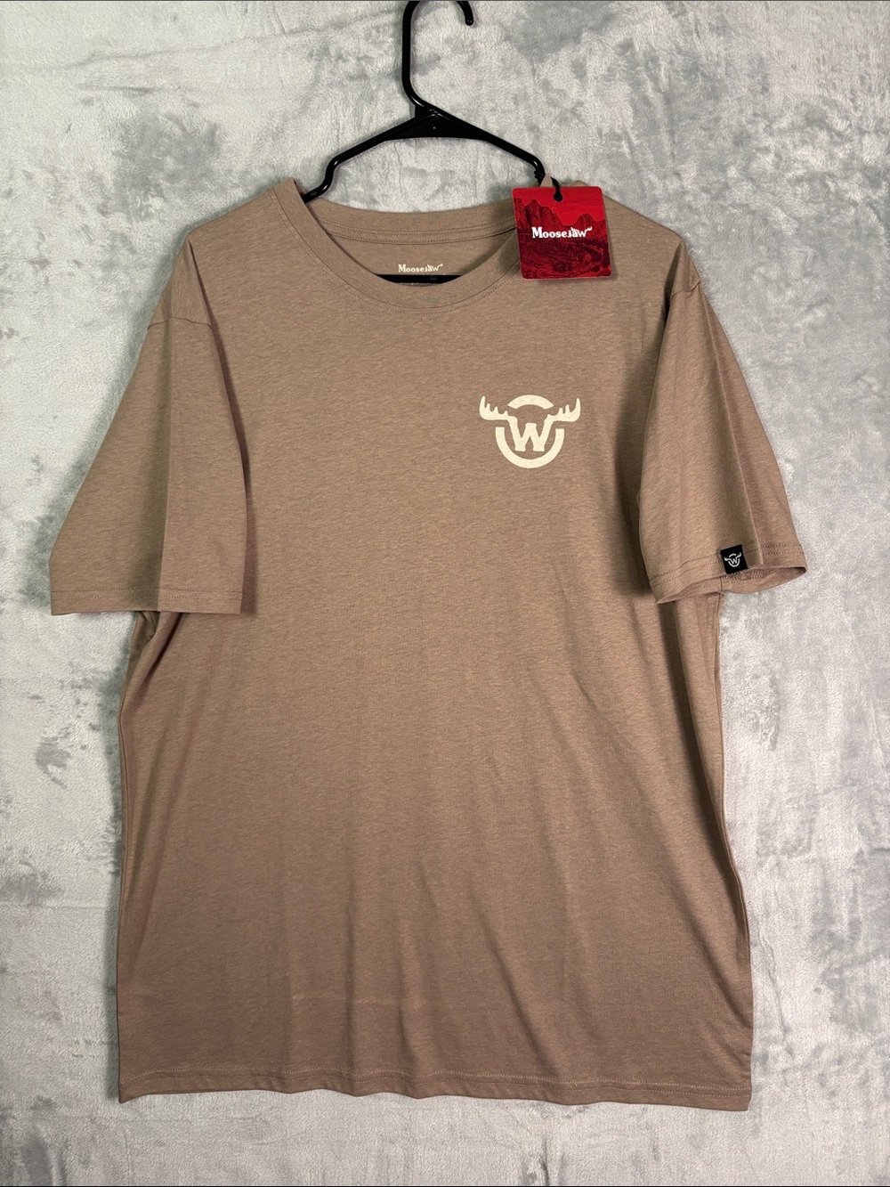 NWT New Moosejaw Taupe Tan Fearsome Critter SS Tee Men’s Size Large
